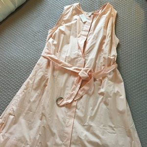 NWT Gap Maternity belted Dress